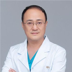 邱立东